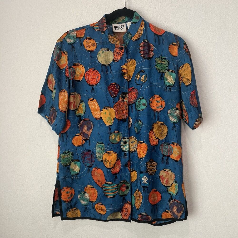 Chicos Design Vintage 100% Silk Chinese Lantern Print Blouse Blue small Flawed!